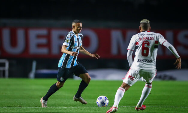 Grêmio enfrenta o São Paulo na Arena pelo Brasilerião