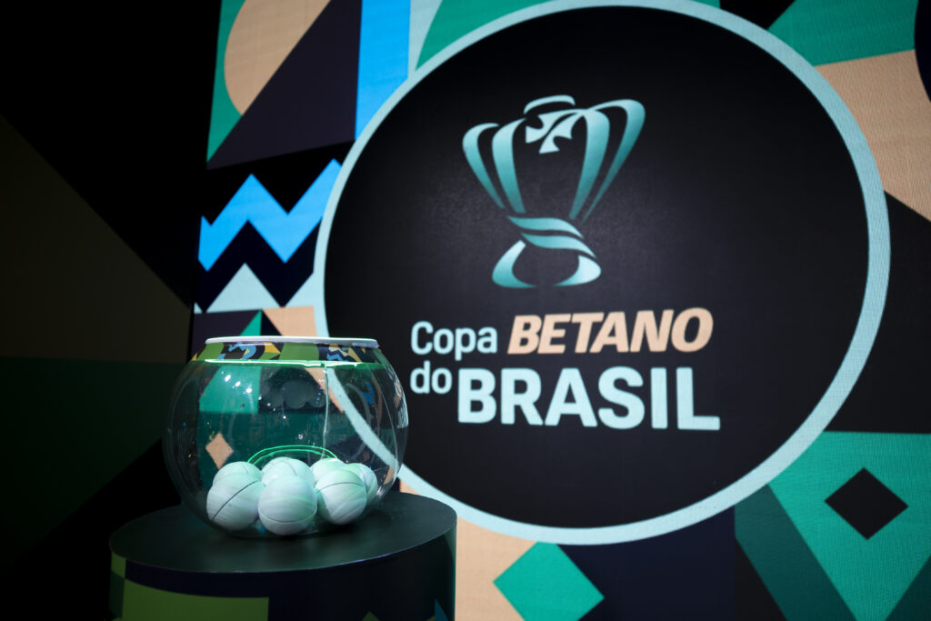 CBF divulga datas e horários dos jogos das semifinais da Copa do Brasil