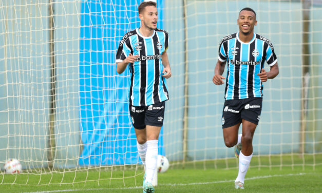 Grêmio goleia o Real por 4 a 0 na estreia na Copa FGF