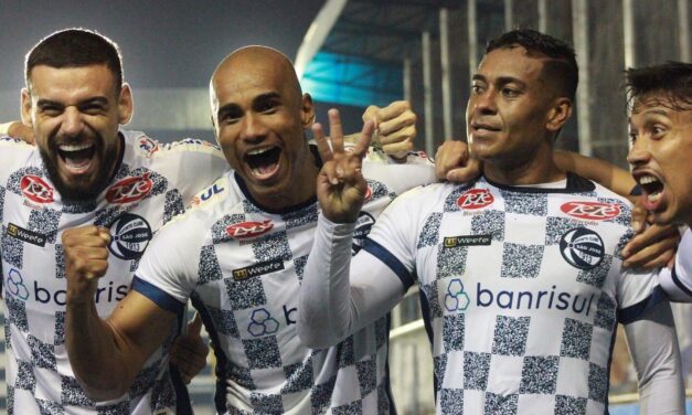 Com hat-trick de Sillas, São José goleia o Altos e assume a 4ª colocação da Série C