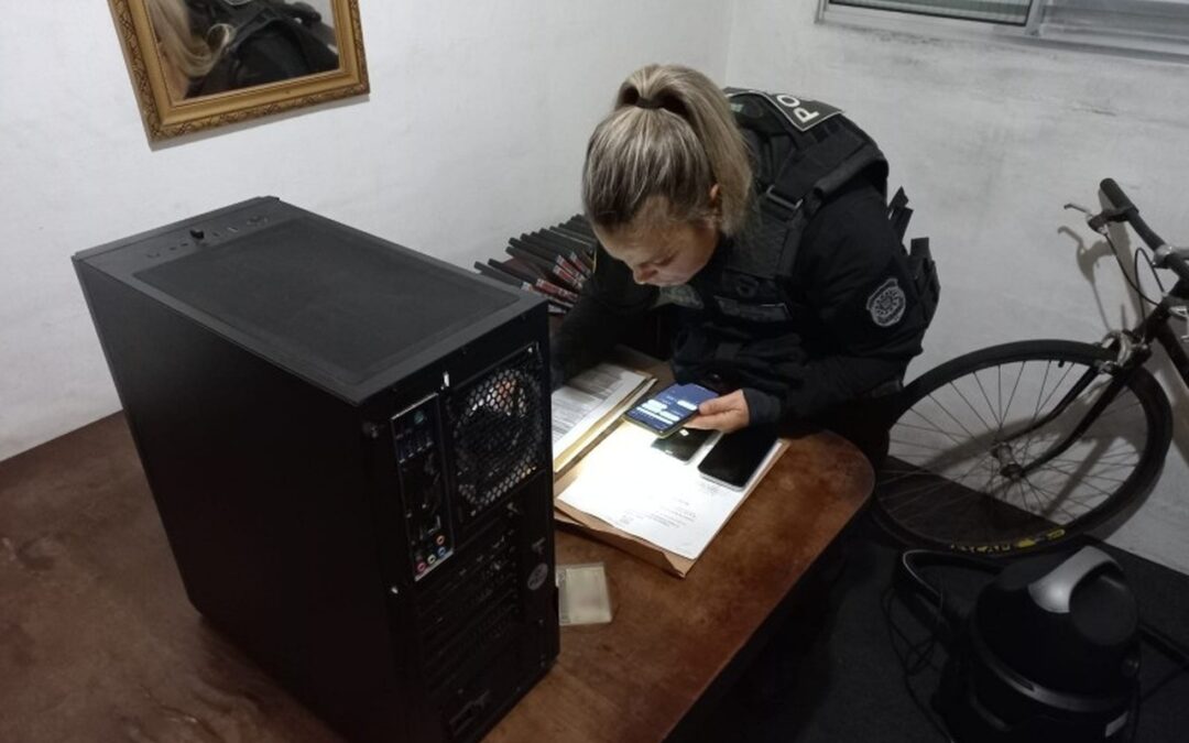 Nova fase da Operação Accelerare mira grupos neonazistas em Pelotas