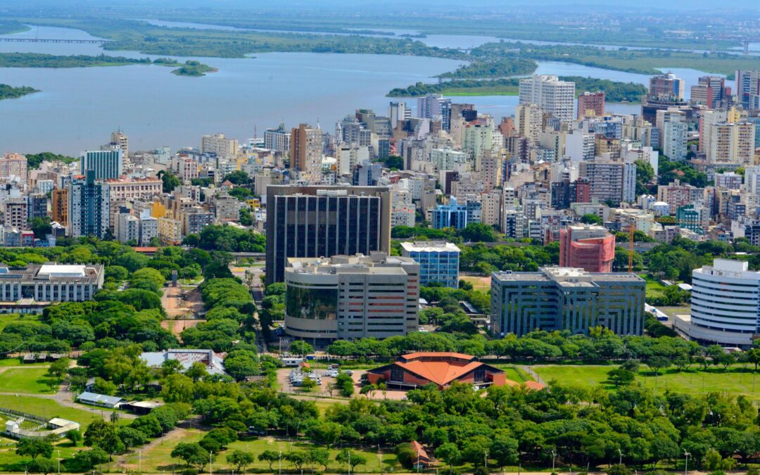 Porto Alegre projeta inadimplência menor com o IPTU digital em 2023