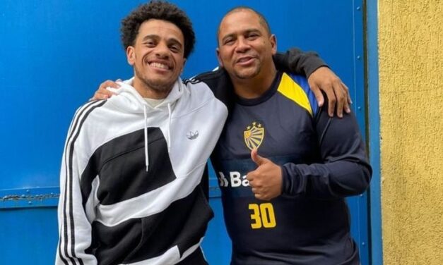 Ex-companheiros de Inter, Taison e Walter se encontram em Pelotas