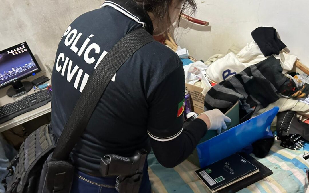 Operação contra o neonazismo resulta em três prisões no Rio Grande do Sul