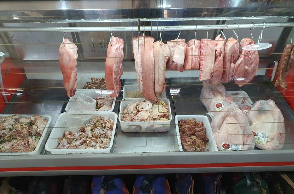 Programa de Segurança alimentar apreende 1,3 tonelada de alimentos impróprios para consumo em Entre-Ijuís