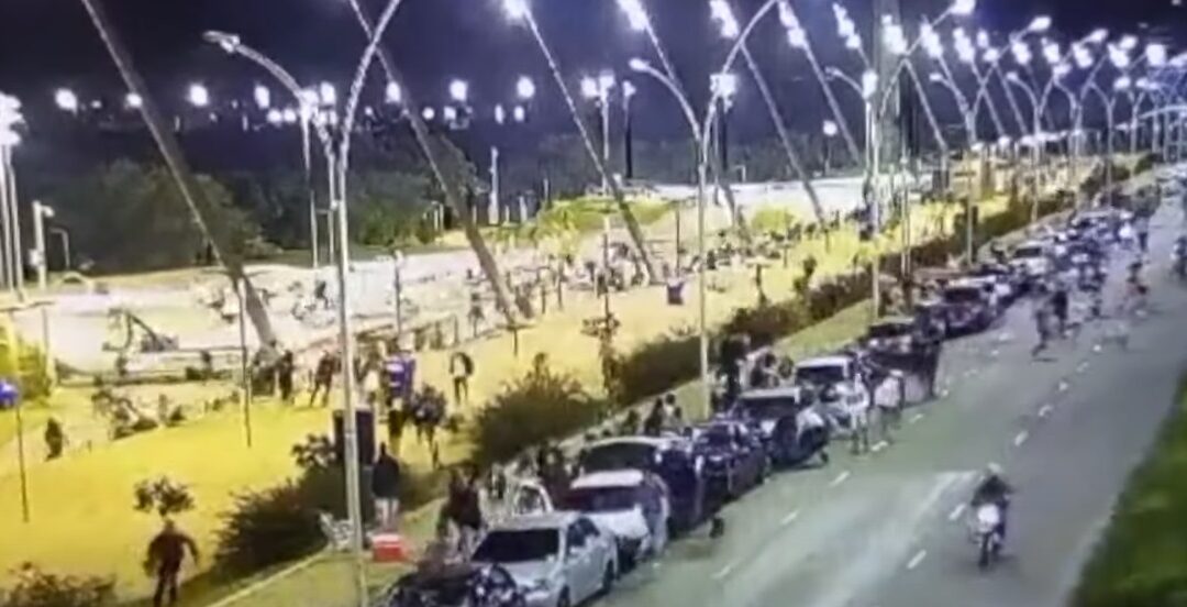 Polícia indicia por homicídio doloso suspeitos de ataque a tiros que deixou dois mortos na Orla do Guaíba, em Porto Alegre