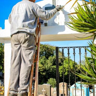 Começam as obras de reforma dos cemitérios municipais