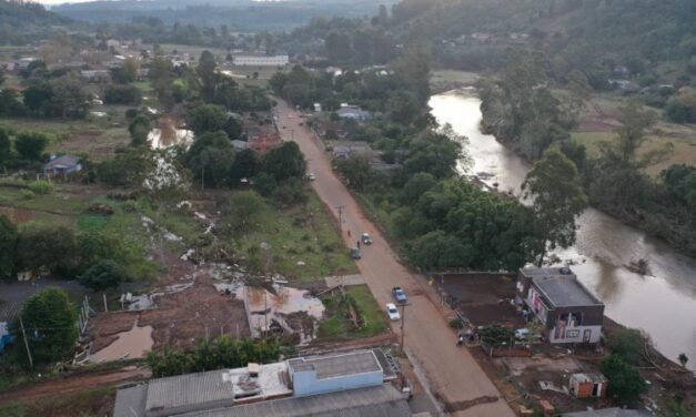 Entenda como consultar a lista de beneficiários do auxílio de R$ 2,5 mil a atingidos pelo ciclone no RS