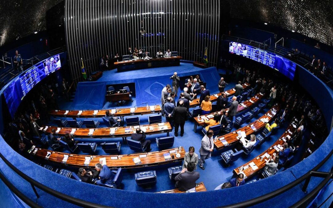 Senado aprova teste toxicológico para posse e porte de arma