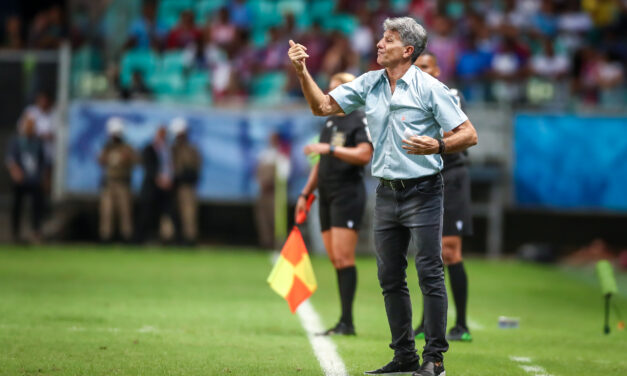 CBF adia confronto entre Grêmio e Corinthians