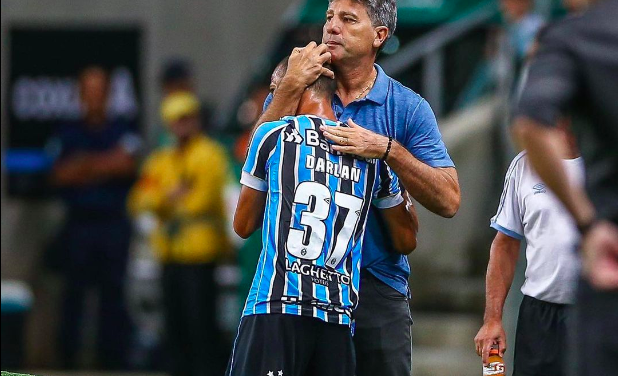 Grêmio oficializa rescisão de Darlan e fica com parte dos direitos econômicos do atleta