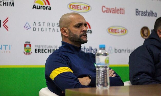 Apresentado como novo treinador do Ypiranga, Jerson Testoni enfatiza objetivo de classificação e busca por equipe “equilibrada”
