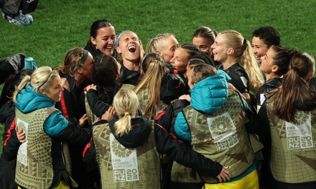 Nova Zelândia faz história e vence Noruega na abertura da Copa do Mundo Feminina