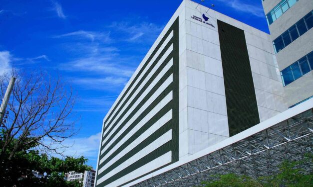 Hospital Moinhos de Vento seleciona enfermeiros e técnicos de enfermagem