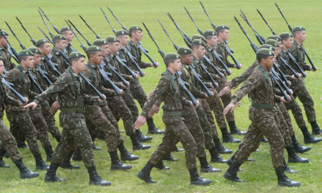 Projeto incentiva contratação de jovens egressos do serviço militar