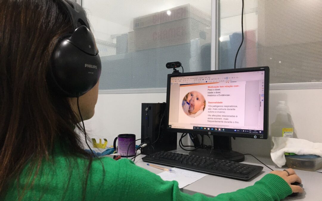 Cuidados com a saúde da criança é tema de capacitação para enfermeiros da rede municipal