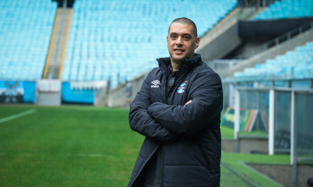 Gurias Gremistas anunciam Marcelo Frigério como novo técnico