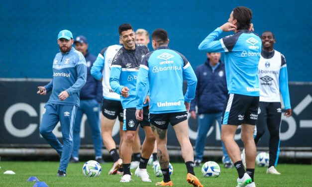 Grêmio finaliza preparação para enfrentar o Bahia em jogo decisivo da Copa do Brasil