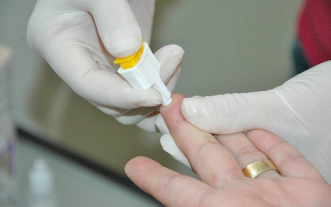Julho amarelo: mês da prevenção das hepatites virais