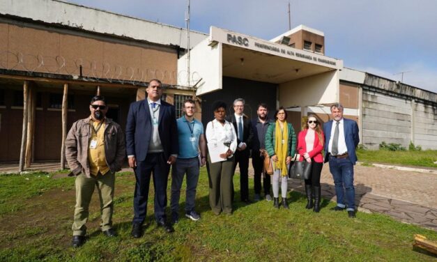 Comissão parlamentar realiza Inspeção na penitenciária de Charqueadas em meio a denúncias de violações de direitos