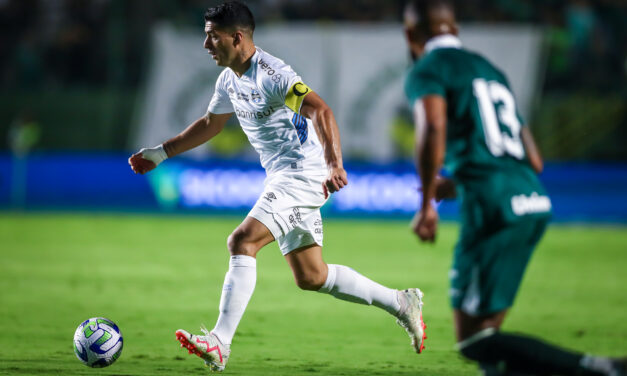 Suárez não participa de gols pelo Grêmio há um mês