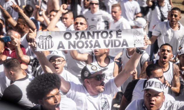 Santistas esgotam ingressos para confronto com o Grêmio; jogo marca retorno da torcida à Vila Belmiro