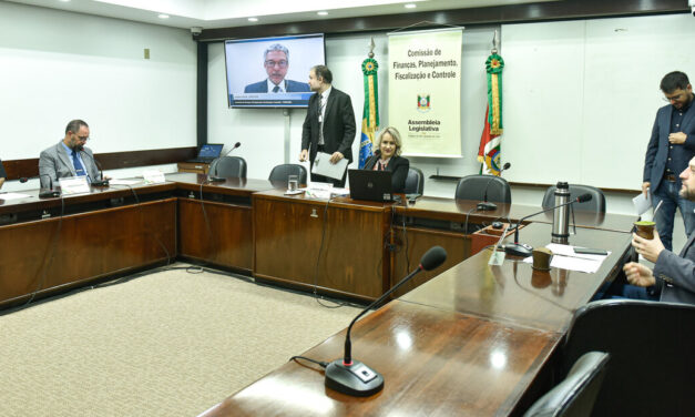 Frederico Antunes assume relatoria do plano plurianual 2024-2027