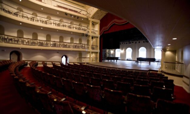 RDC TV celebra cinco anos com homenagens e anúncios para o futuro