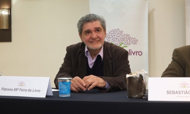 Tabajara Ruas é o patrono da 69ª Feira do Livro de Porto Alegre
