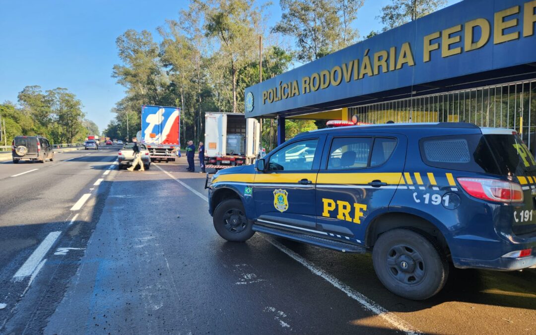 PRF realiza Operação voltada para fiscalização de produtos perigosos em Montenegro/RS