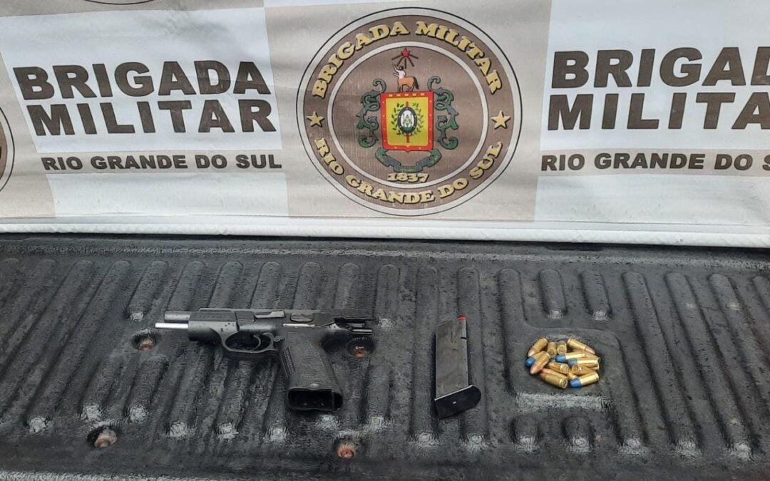 Homem é preso pela BM por porte ilegal de arma no bairro Passo das Pedras