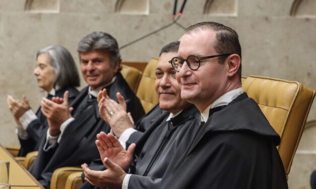 Zanin recebe primeiros processos pelo sistema eletrônico do STF