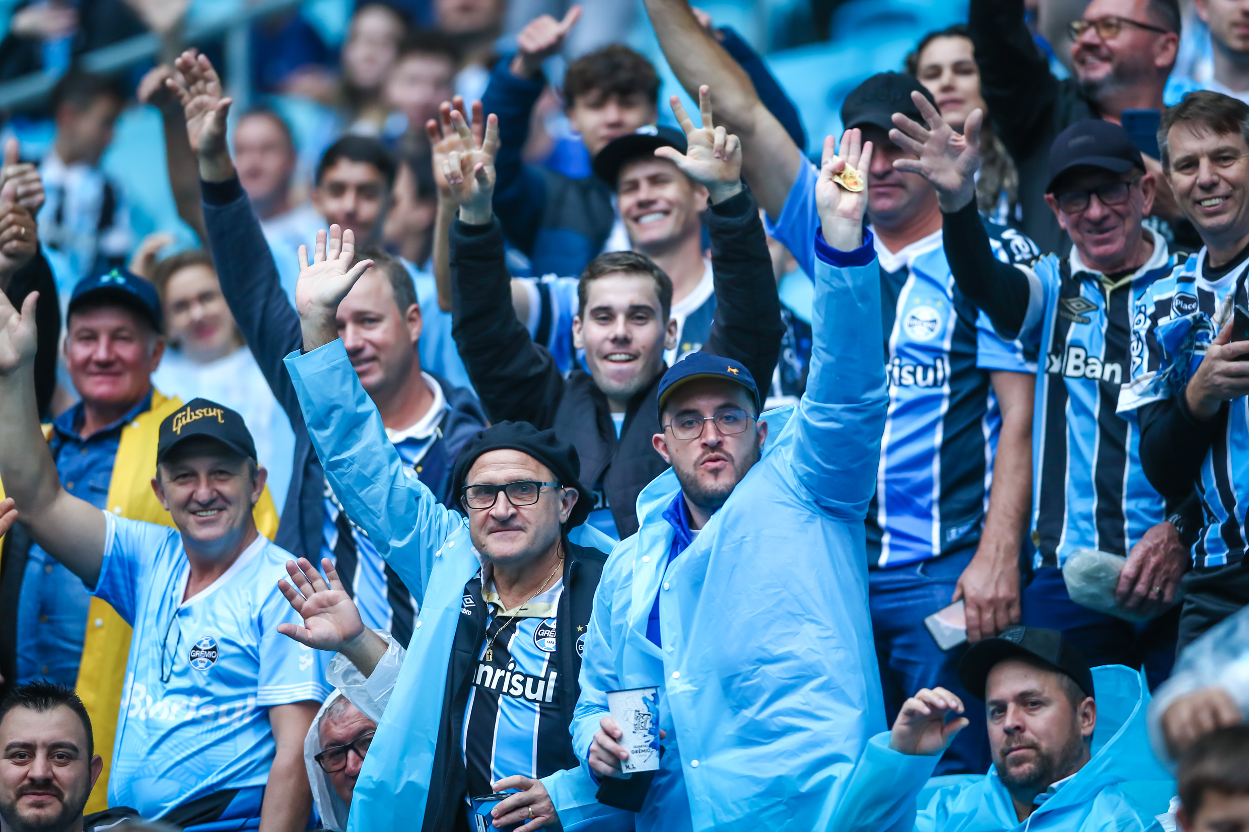 Caxias não poderá contar com três jogadores emprestados pelo Grêmio na  final do Gauchão - RDCTV - Rede Digital de Comunicação