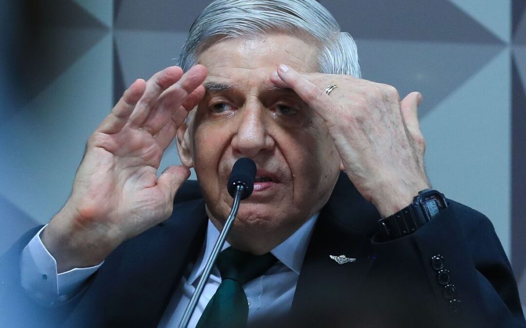 Na CPMI, General Heleno define acampamentos como “ordeiros e pacíficos”