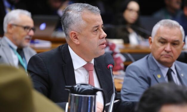 Reunião tratará sobre fala considerada “ameaçadora” de ministro dos direitos humanos