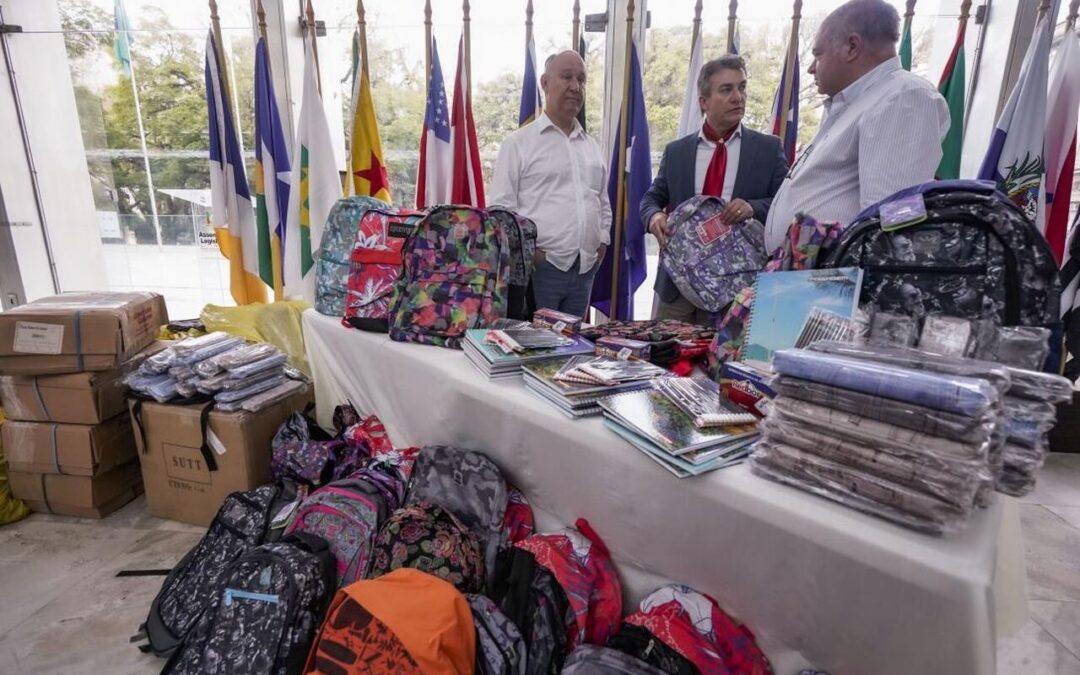 Assembleia Legislativa anuncia doação de mil kits escolares ao Vale do Taquari