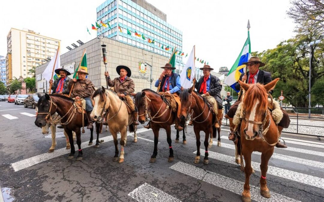 Cavalgadas solidárias marcam o 20 de Setembro no Rio Grande do Sul