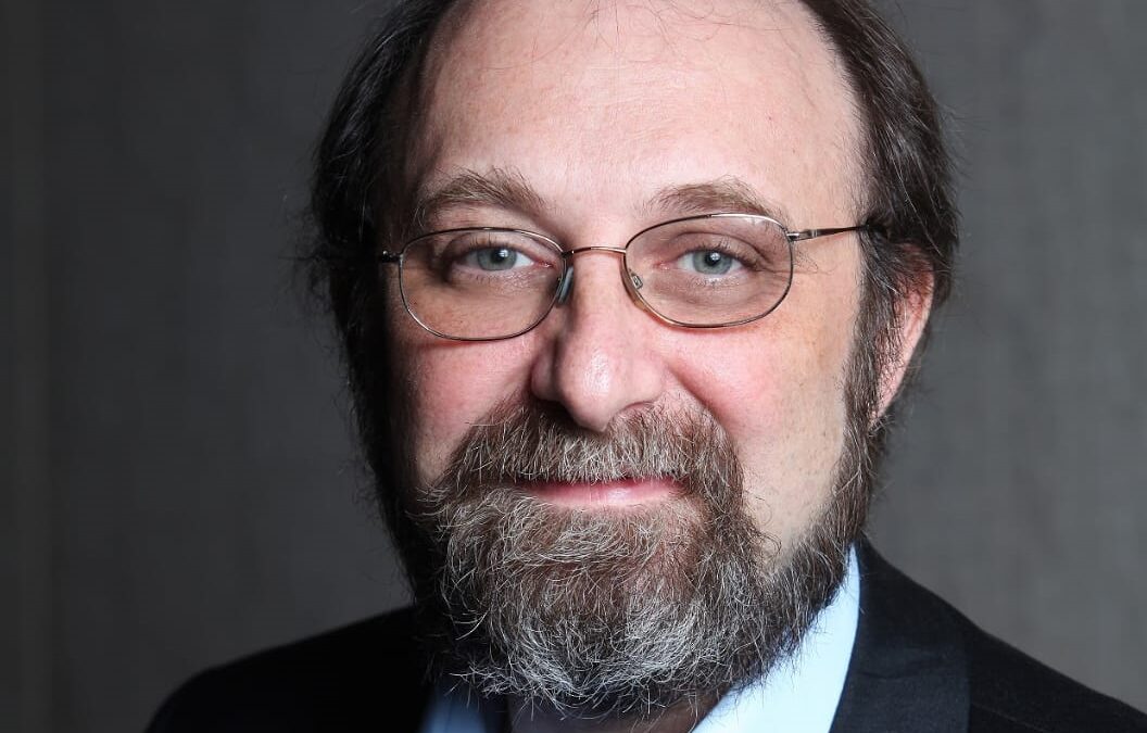 Feira do Livro recebe Miguel Nicolelis para bate-papo sobre inteligência artificial
