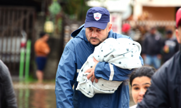 Prefeitura de Gravataí atende moradores atingidos pelas chuvas e granizo