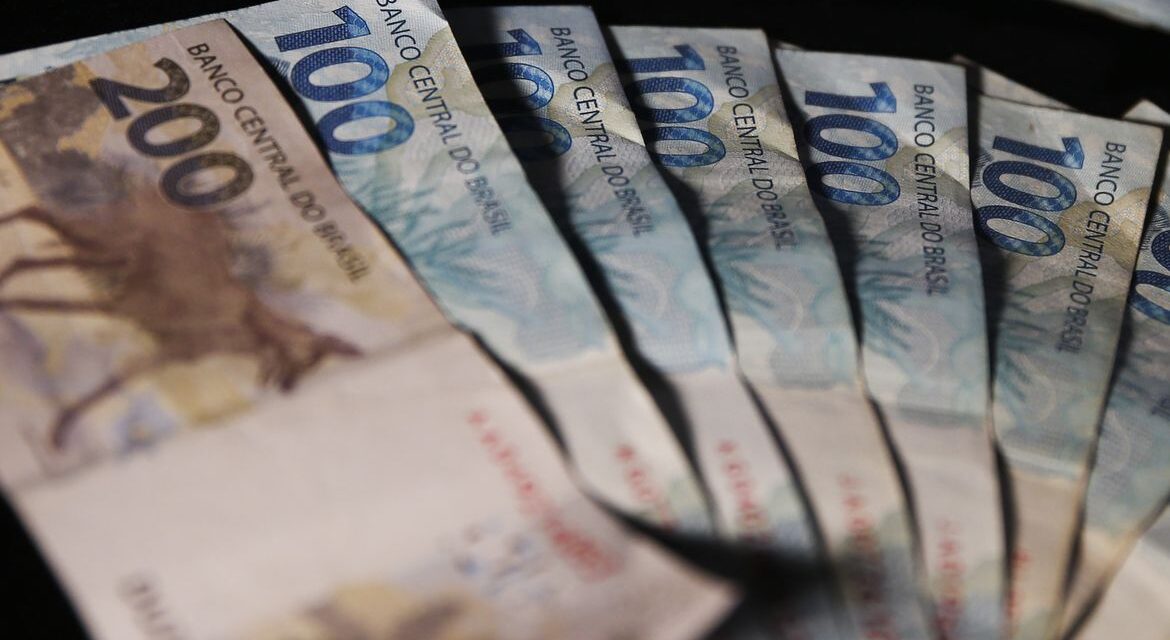 Mercado eleva para 2,92% projeção de crescimento da economia em 2023
