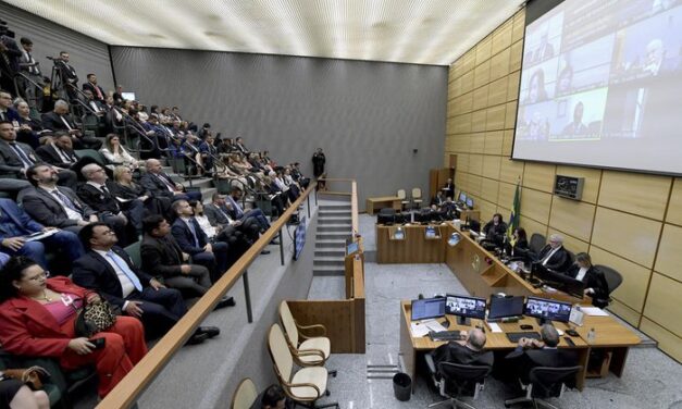 STJ mantém anulação do júri da Boate Kiss