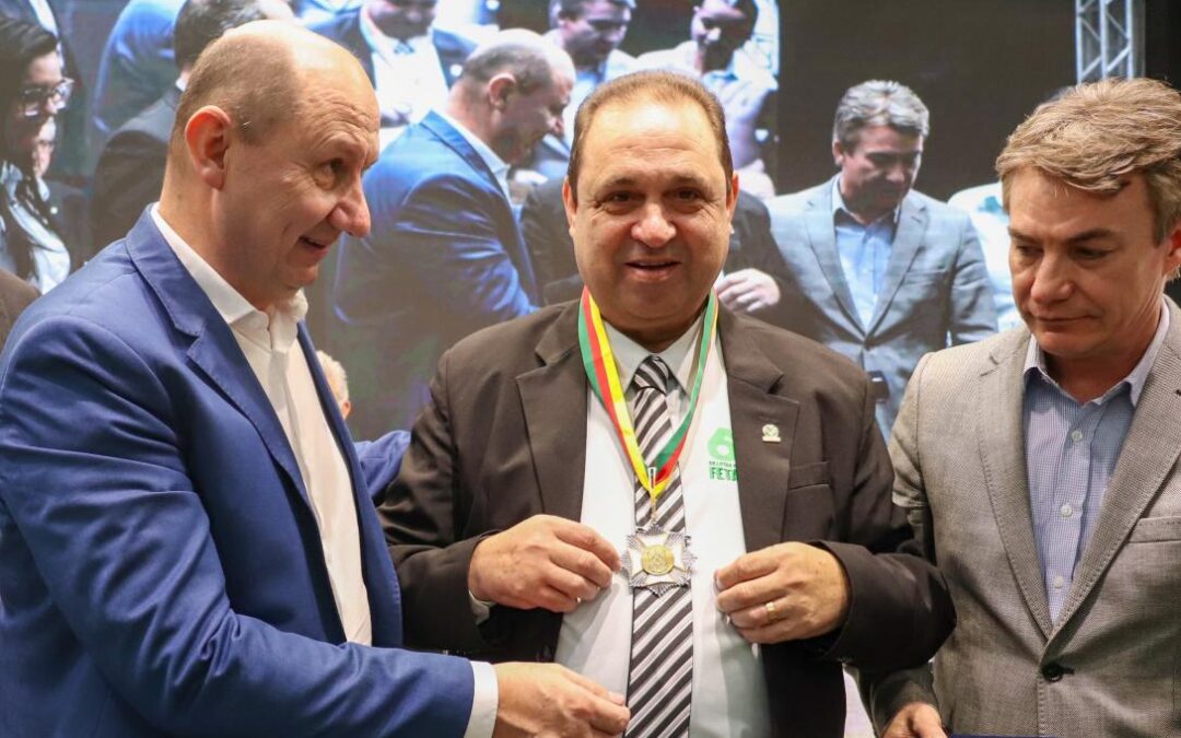 Fetag/RS recebe Medalha do Mérito Farroupilha