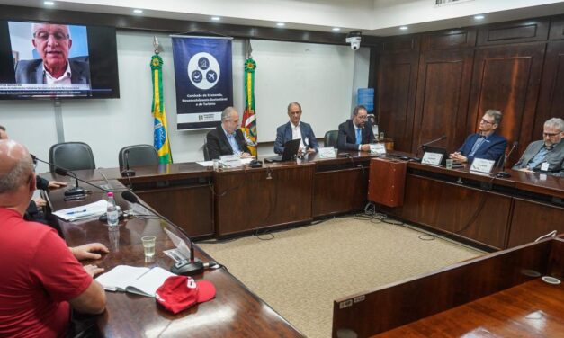 Audiência na Assembleia Legislativa do RS debate perda de competitividade na indústria de plástico