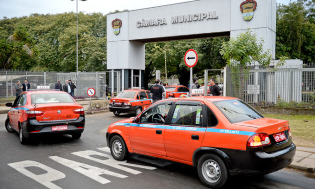 Taxistas de Porto Alegre aprovam reajuste de 20,7% nas tarifas da categoria