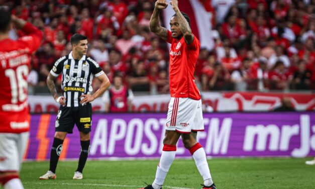 Carta na manga: Luiz Adriano tem importante retrospecto positivo pessoal contra próximos adversários colorados
