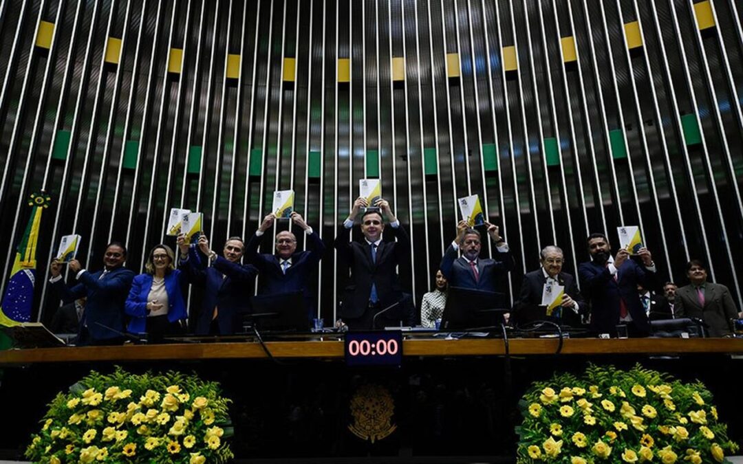 Congresso celebra 35 Anos da Constituição Federal