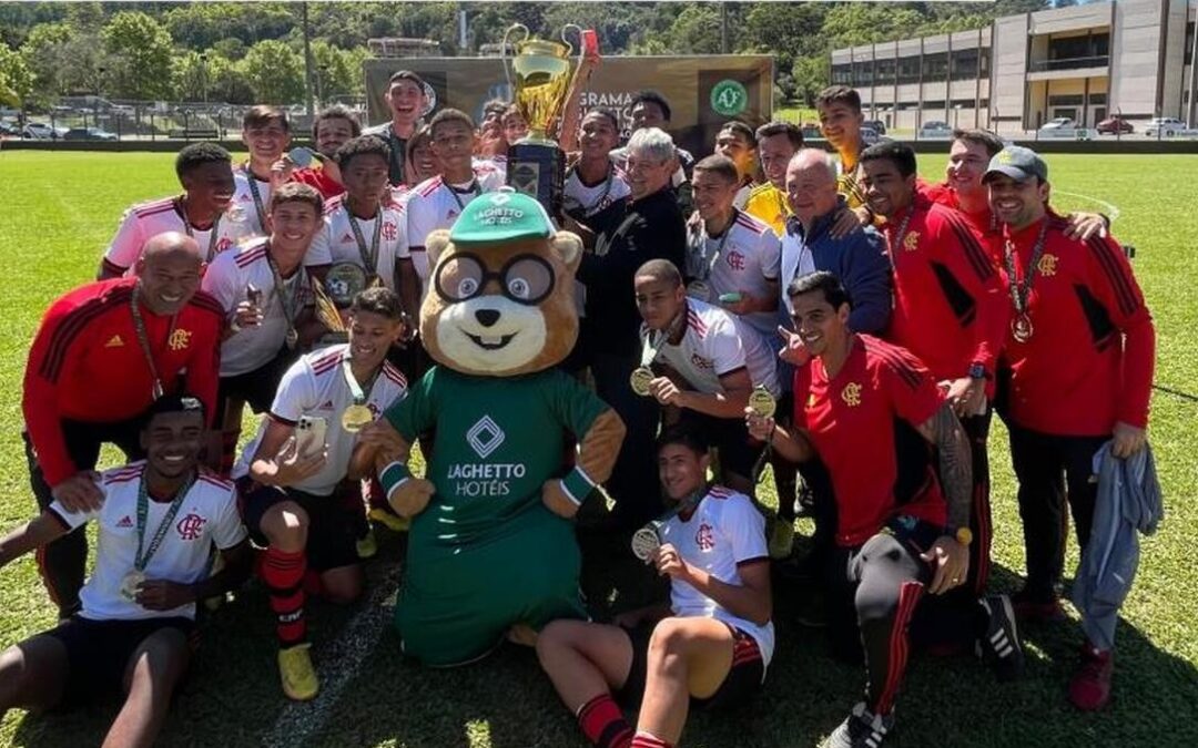 Maurício é destaque entre jogadores sub-23 do Brasileirão - RDCTV