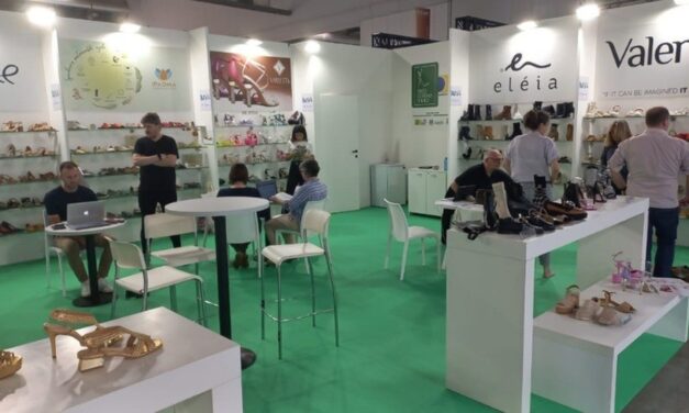 Empresas gaúchas de calçados fecham negócios de R$ 3,9 milhões