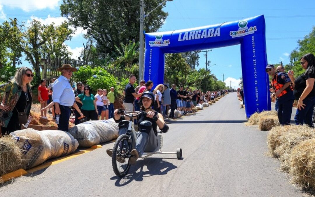 Avenida Justino Camboim, em Sapucaia do Sul, recebe asfaltamento do governo via recursos do Pavimenta