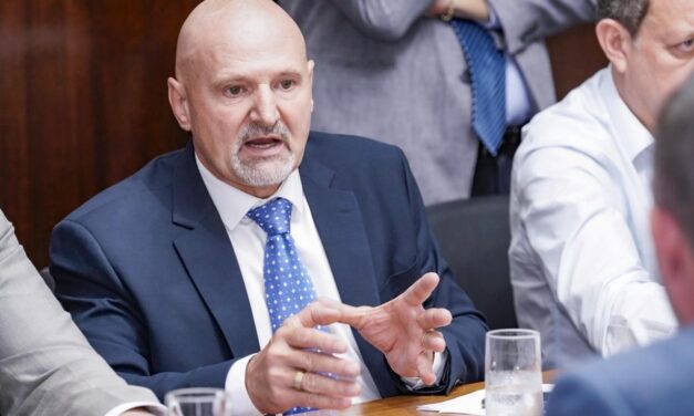 Relatório do deputado Professor Bonatto sobre medidas de estímulo ao Ensino Superior é aprovado